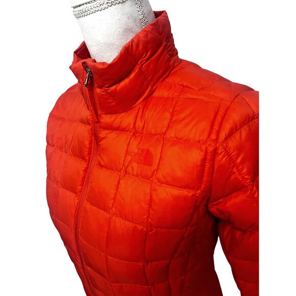 The North Face Womens Thermoball Eco Coral Orange Puffer Zip Up Jacket XS - Picture 6 of 11